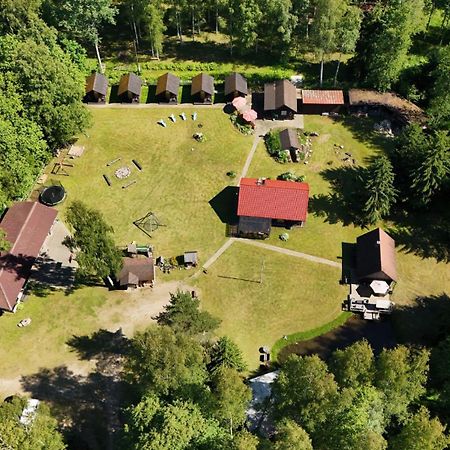 Atsikivi Puhketalu Hotell Häädemeeste Exteriör bild