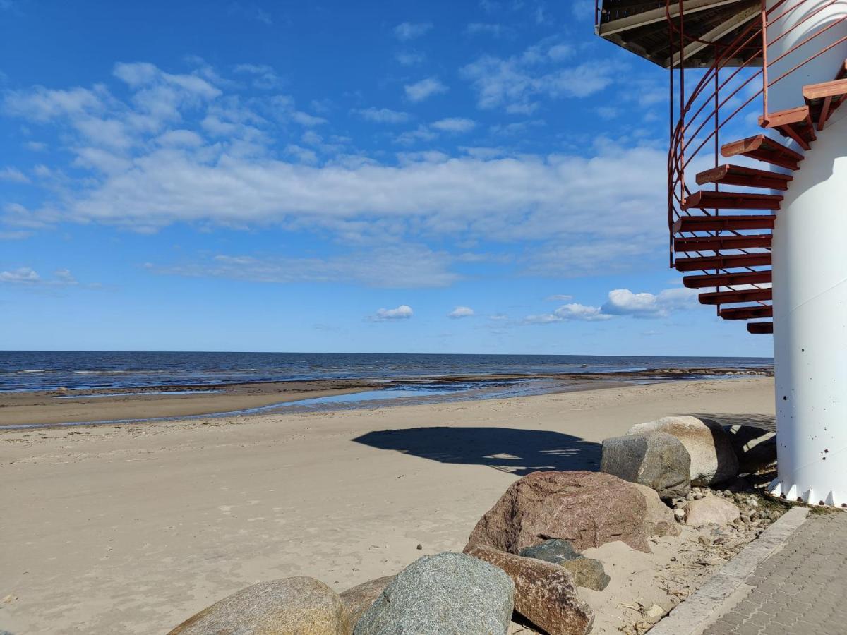 Atsikivi Puhketalu Hotell Häädemeeste Exteriör bild